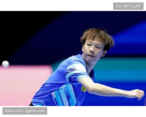 林高远击球误伤对手后忙致歉,赛场展现体育风度